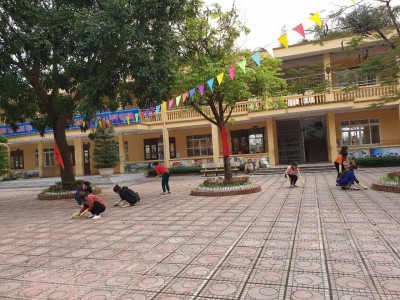 Trường Tiểu học Yên Nghĩa tổng vệ sinh đợt 8.