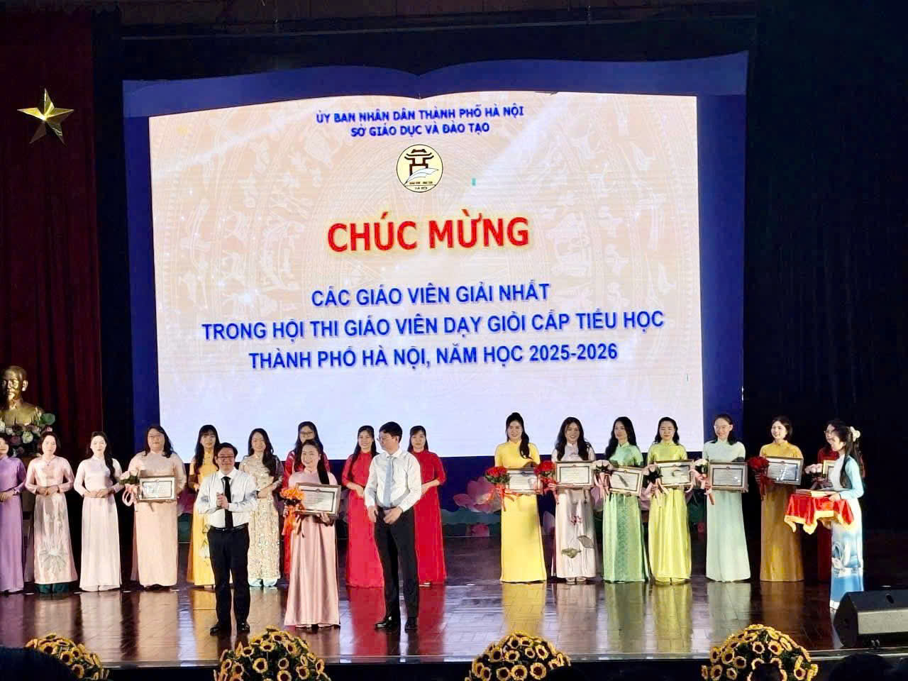 VINH DANH GIÁO VIÊN DẠY GIỎI CẤP TIỂU HỌC THÀNH PHỐ HÀ NỘI